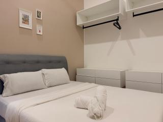 New Georgetown Stylist 2BR Homestay for 10pax 无敌美景两房民宿 Beacon Executive Suite - 4