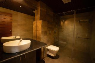 The Coral Bentley Hotels - 2