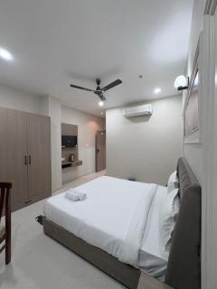 Krishna Sheesh Mahal - 2