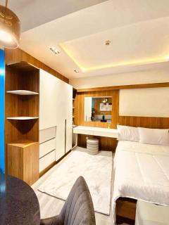 JayRhyn- Amani Condo - 8