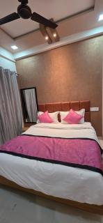 The Urban Stay and Dine Executive - 1