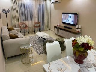 luxury one bedroom apartment - 9