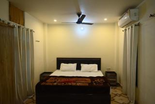 The Grand Ganga Paying Guest House - 1