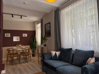 Stylish Apartment 3 Min to Metro - 7