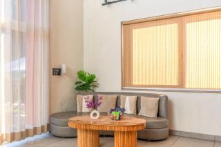 Casa Gaula By ELIVAAS Spanish Theme 4-BHK Cottage with Lawn and Outdoor Sit-Out 20 mins away from Bhimtal Lake - 7