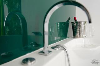 LoveRoom Le Loft & Garden Spa - 7