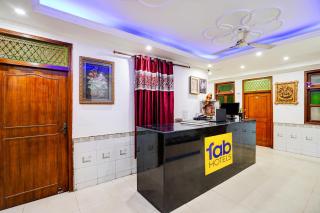 FabHotel Sehrawat - 8