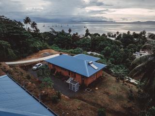 Potter House VILLA PITA vue sur lagon et village de Fare - 8