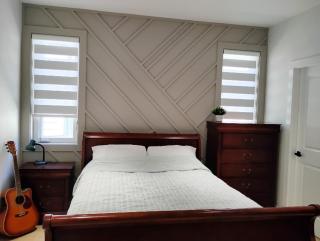 BRAND NEW LUXURY 4 Beds 4 baths Home Langley Perfect for Families and Groups - 4