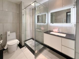 Stylish Pool View Apartments Legendary Bangtao by Mango Family - 7