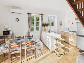 Gîte mitoyen pour 4 avec piscine commune - 7