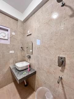 RL Villa Manali By Rawat Hotels - 1