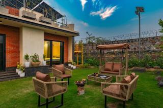 Prassanam Vatika Pet-friendly 2-BHK Hillside Villa with Private Pool & Expansive 1-Acre Garden - 7