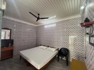 Parsha Ocean Breeze Inn - 4