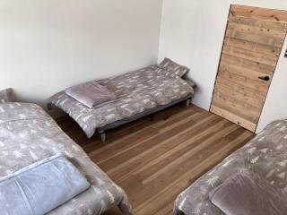 MOTORYOKAN Guesthouse & Cafe - 8