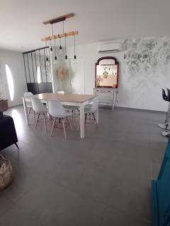 Maison avec piscine privée, 4 ch, 8 pers, Sud - 5