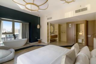 Luxury 4 Bedroom Penthouse in Dubai Marina - 1