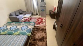 Affordable Studio with parking Abu Dhabi 10 minutes to Zayed Airport for married Couple or Single - 7