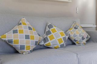 Cozy Retreat with Patio Steps from Alcázar - 8