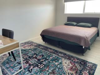 Ensuite room in Mount Duneed, Victoria - 1
