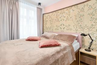 Eleganckie Apartamenty Sowa Stare Miasto by Renters Prestige - 8