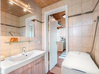 Holiday Home Trugot - 450m to the fjord by Interhome - 1