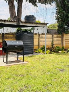 Messe Luxe on Nemakonde Way Avonlea - 3