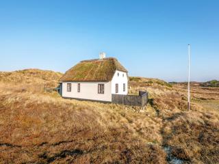 Holiday Home Trugot - 450m to the fjord by Interhome - 6
