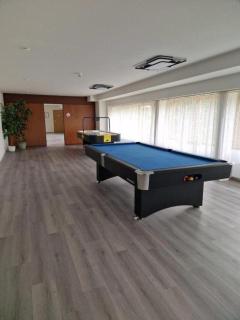 Schönes, modernes Appartement mit Balkon und Indoorpool - 7