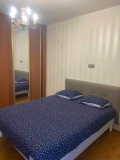 Duplex Atypique avec 5 Chambres Privées - 4