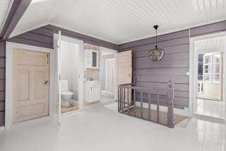 Adventurous and charming Villa by the water! - 9