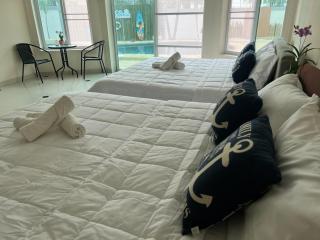 Sand Sea U Pool Villa Homestay - 3