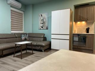 Varna Central Seaside Suite - 8