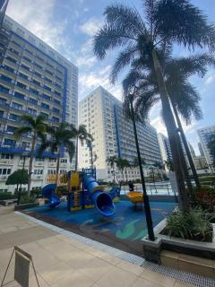 Apartment in MOA Pasay City Homey Luxury - 7