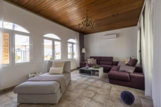 GuestReady - Dey-Lomo-Sala-Telde-Casa - 8