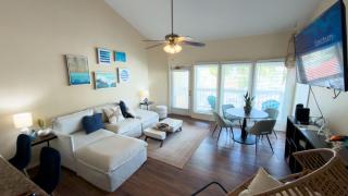Fresh & Bright 1BR Condo – Pool View & Steps to Beach condo - 8