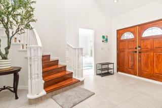 5BR Family Home in Vancouver - Near Richmond & Airport - 5