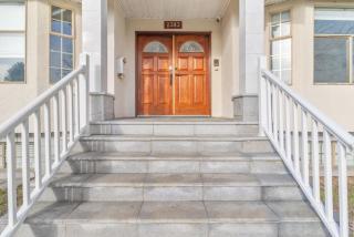 5BR Family Home in Vancouver - Near Richmond & Airport - 6