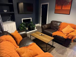 3 bed house in Gloucester near to city centre - 0