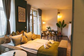 RR - Modern Living Apartments - 84 qm - Kitchen - Parking - 7