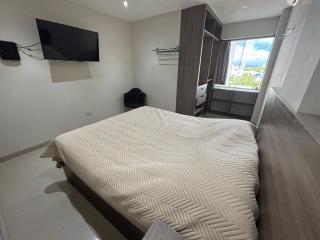 Estudio moderno cerca del Ventura Mall con Parqueo - 0