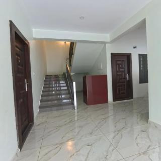 Philip's Signature Suites - 6