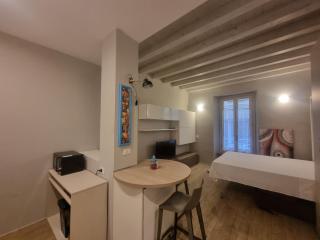 Central Retreat-by Goccia di Lago - 7