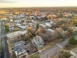 The Darcy Victorian - Historic, Near Downtown - 5