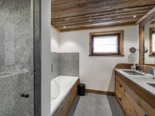 Appartement Duplex avec Terrasse, Jacuzzi et Cheminée - Val-d'Isère - FR-1-567-63 - 4