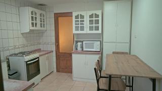 Solo Mujeres - Habitación Compartida - 5