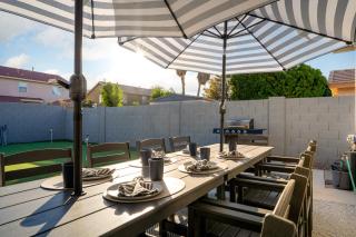 Water Slide, Cave Hot Tub, Game Room and Heated Pool - 4