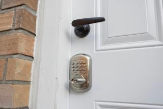 Large Studio Room No 1 in North York - 4