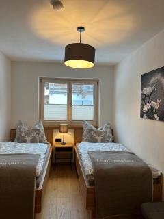 Haus Steinplatte - 1