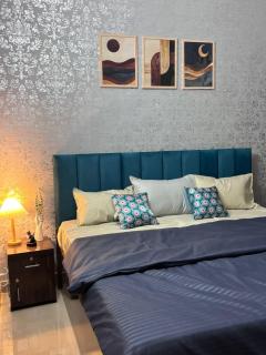 Basera Bloom Elegant 1 Bhk Flat Stunning Night view - 7